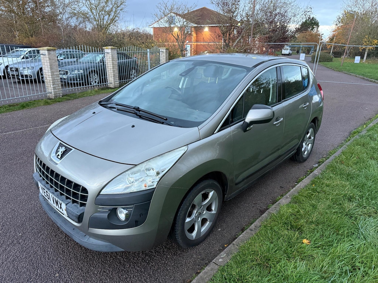 Used Peugeot 3008 2012 for sale - 76537866: Photo 3