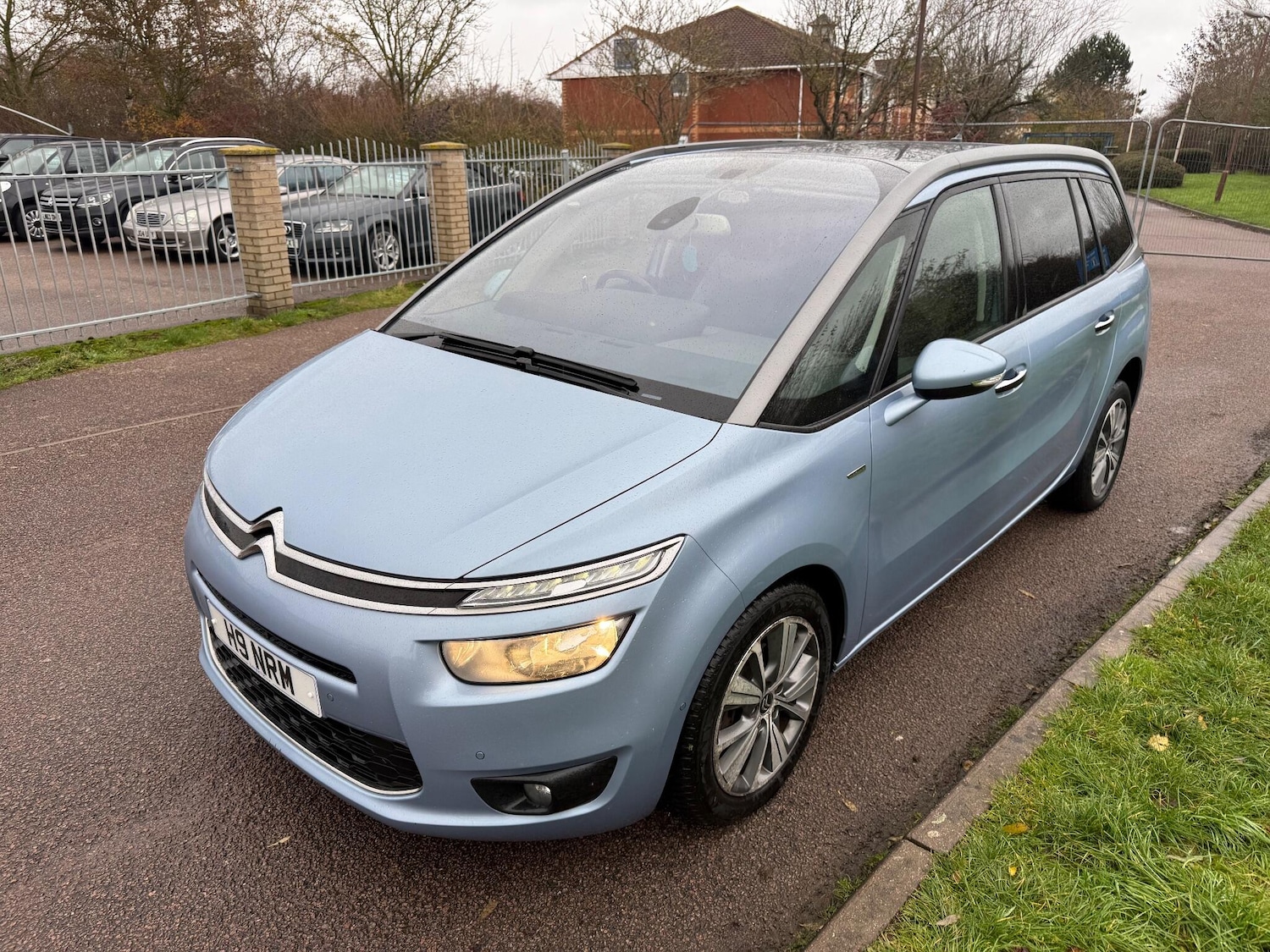 Used Citroen C4 Grand Picasso 2015 for sale - 76771670: Photo 3
