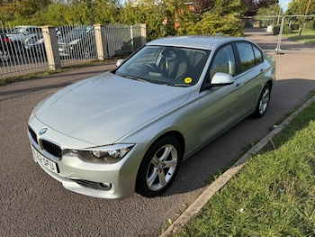 Used BMW 3 Series 2012 for sale - 75906008: Photo