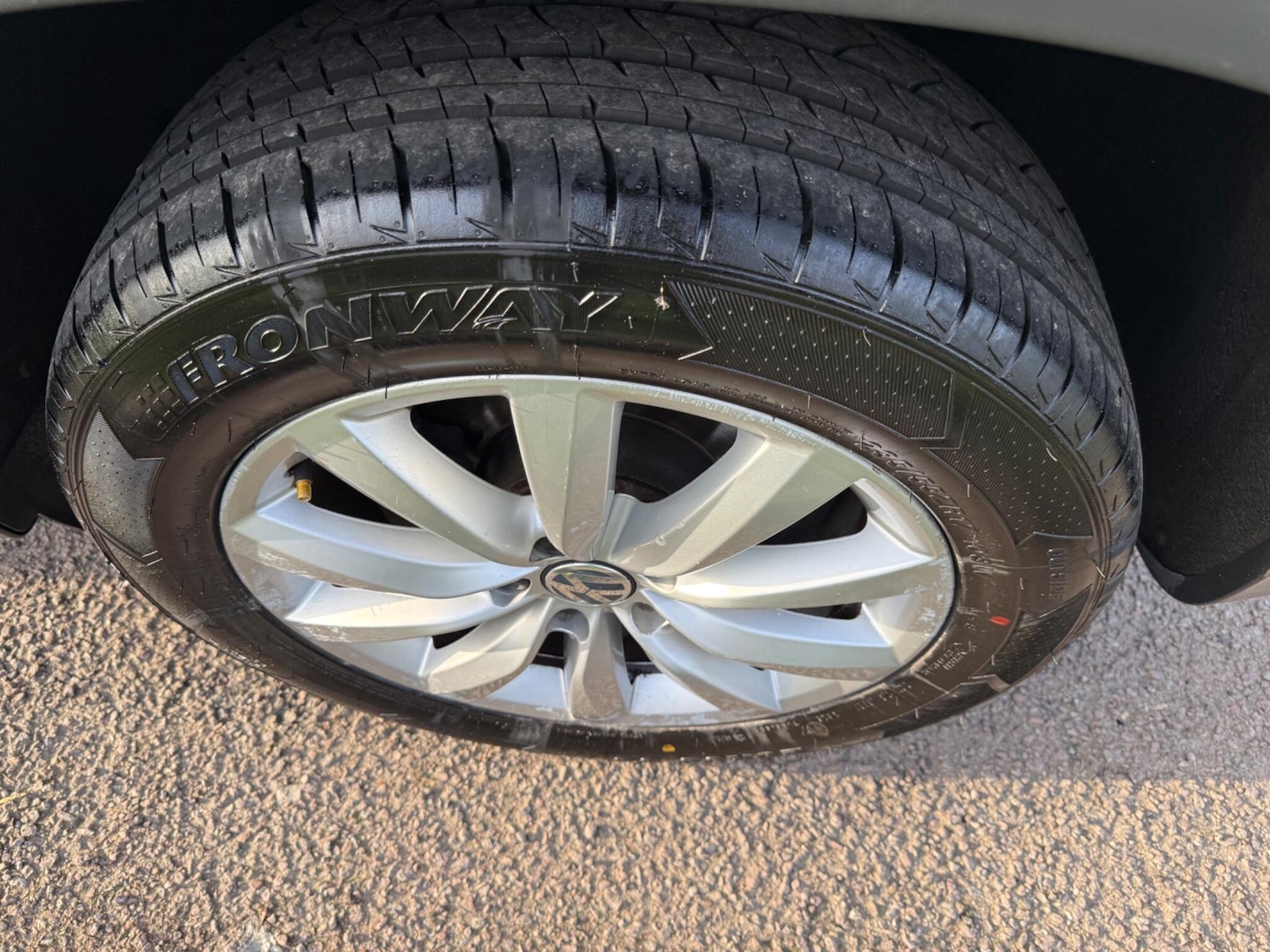 Used Volkswagen Tiguan 2014 for sale - 77670790: Photo 19