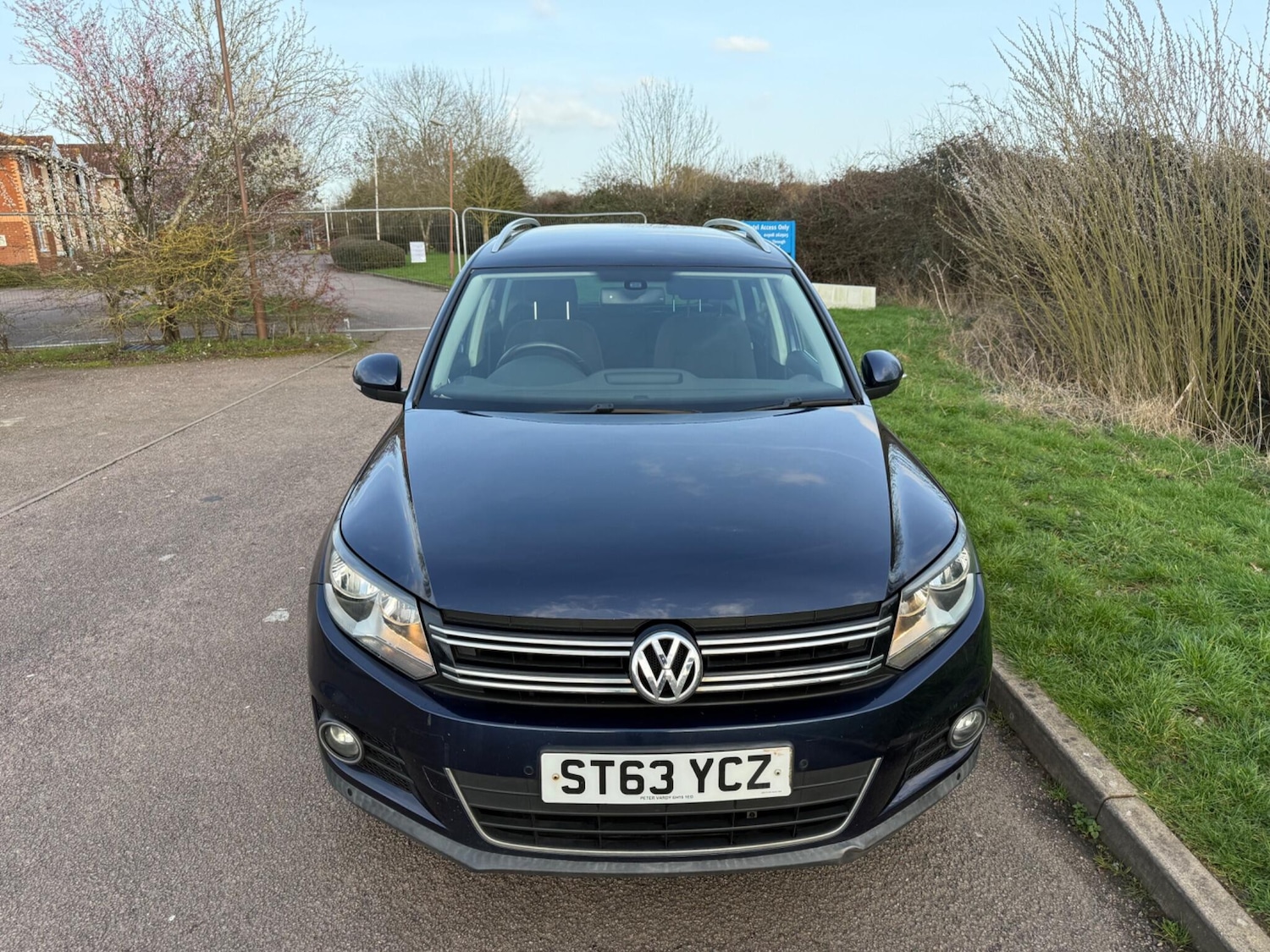 Used Volkswagen Tiguan 2014 for sale - 77670790: Photo 2