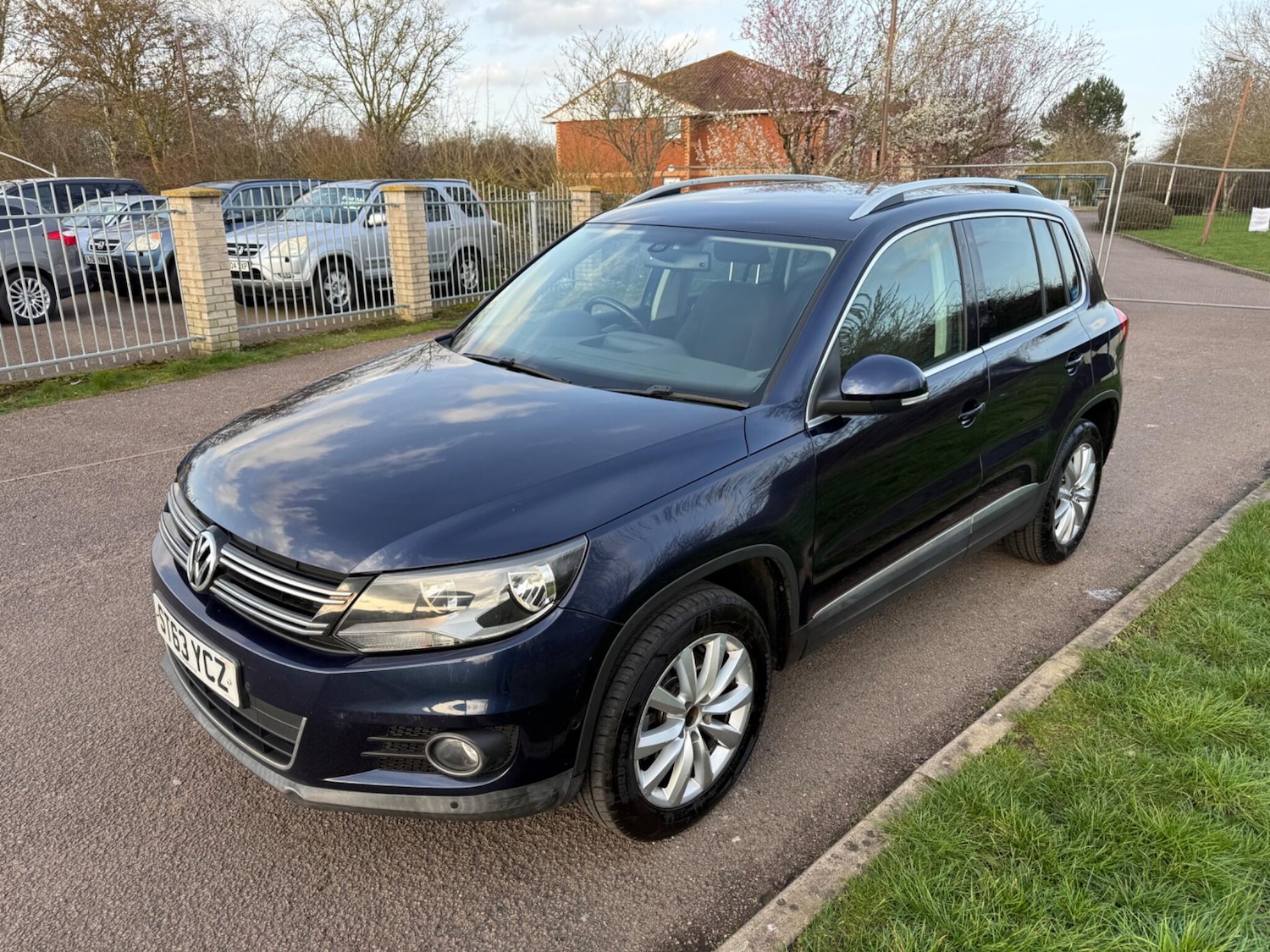 Used Volkswagen Tiguan 2014 for sale - 77670790: Photo 3