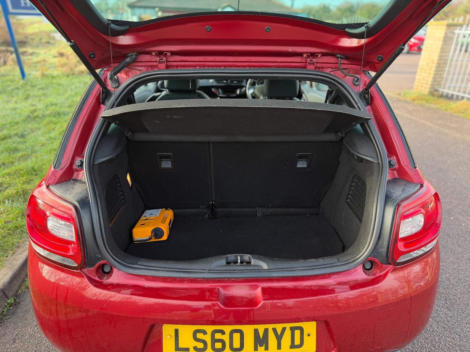 Used Citroen DS3 2010 for sale - 77016270: Photo 19