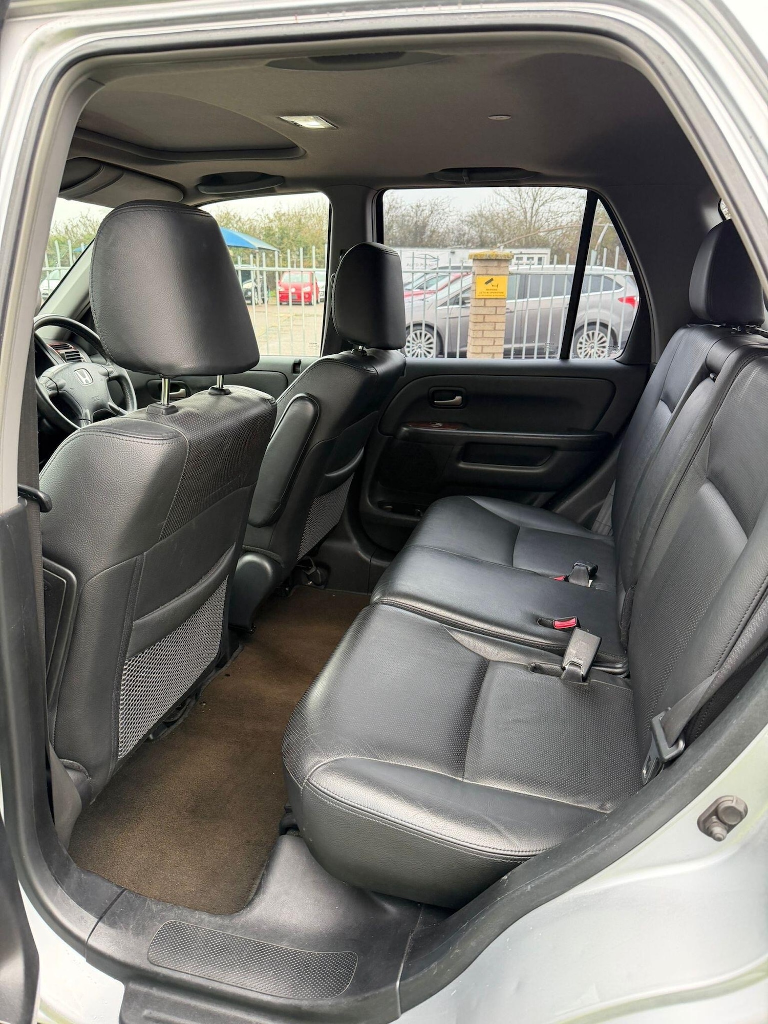 Used Honda CR-V 2004 for sale - 77633877: Photo 17