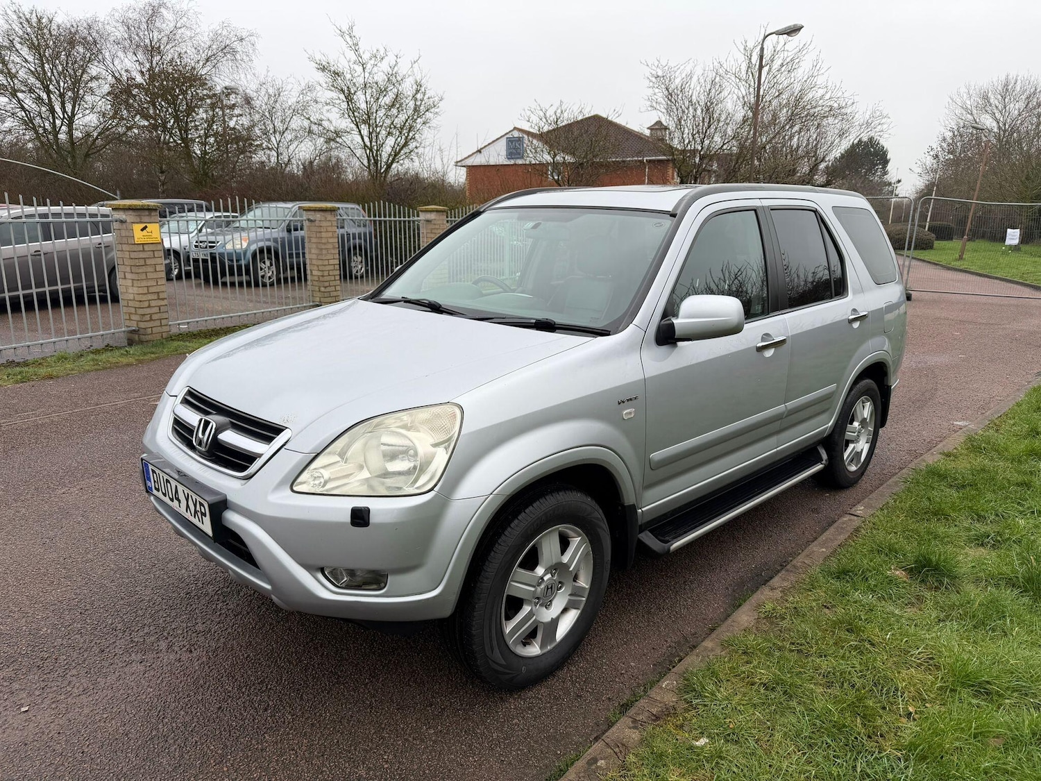 Used Honda CR-V 2004 for sale - 77633877: Photo 3