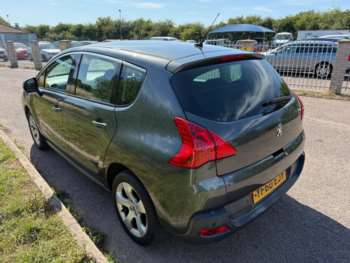 Used Peugeot 3008 2010 for sale - 75214467: Photo
