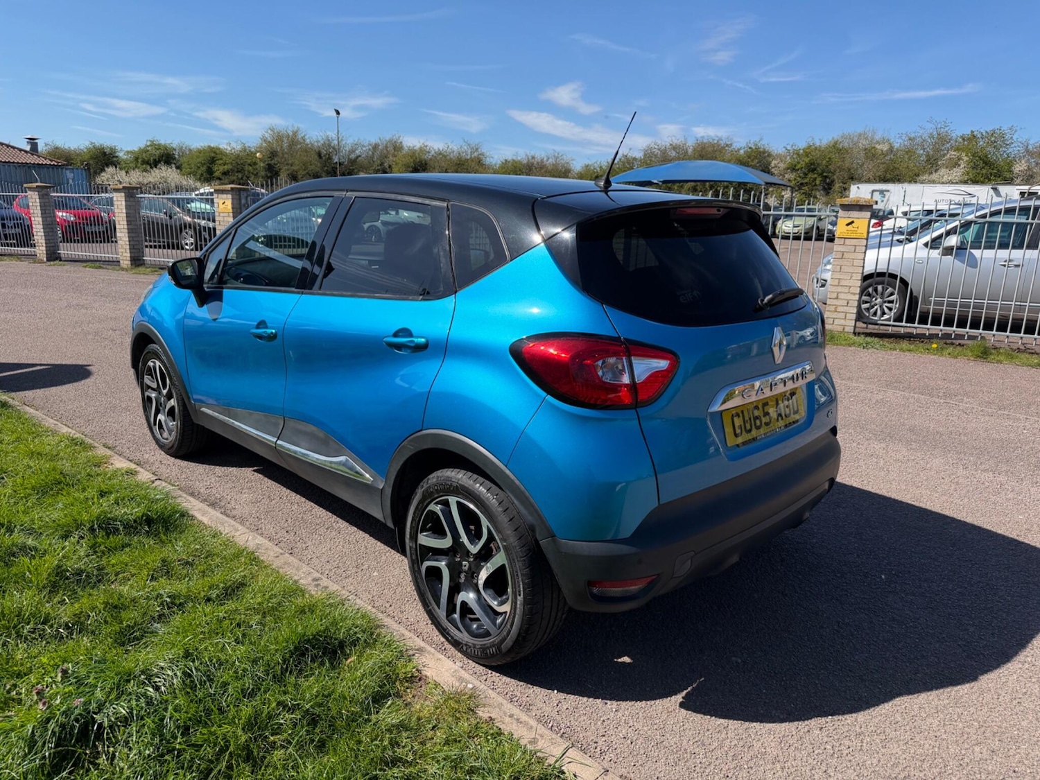 Used Renault Captur 2015 for sale - 78147725: Photo 4