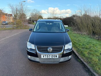 Used Volkswagen Touran 2008 for sale - 78471999: Photo