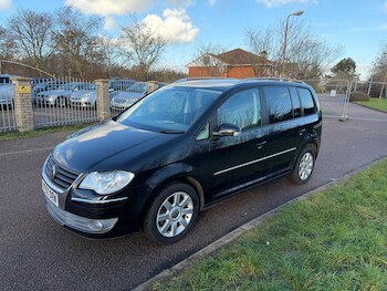 Used Volkswagen Touran 2008 for sale - 78471999: Photo
