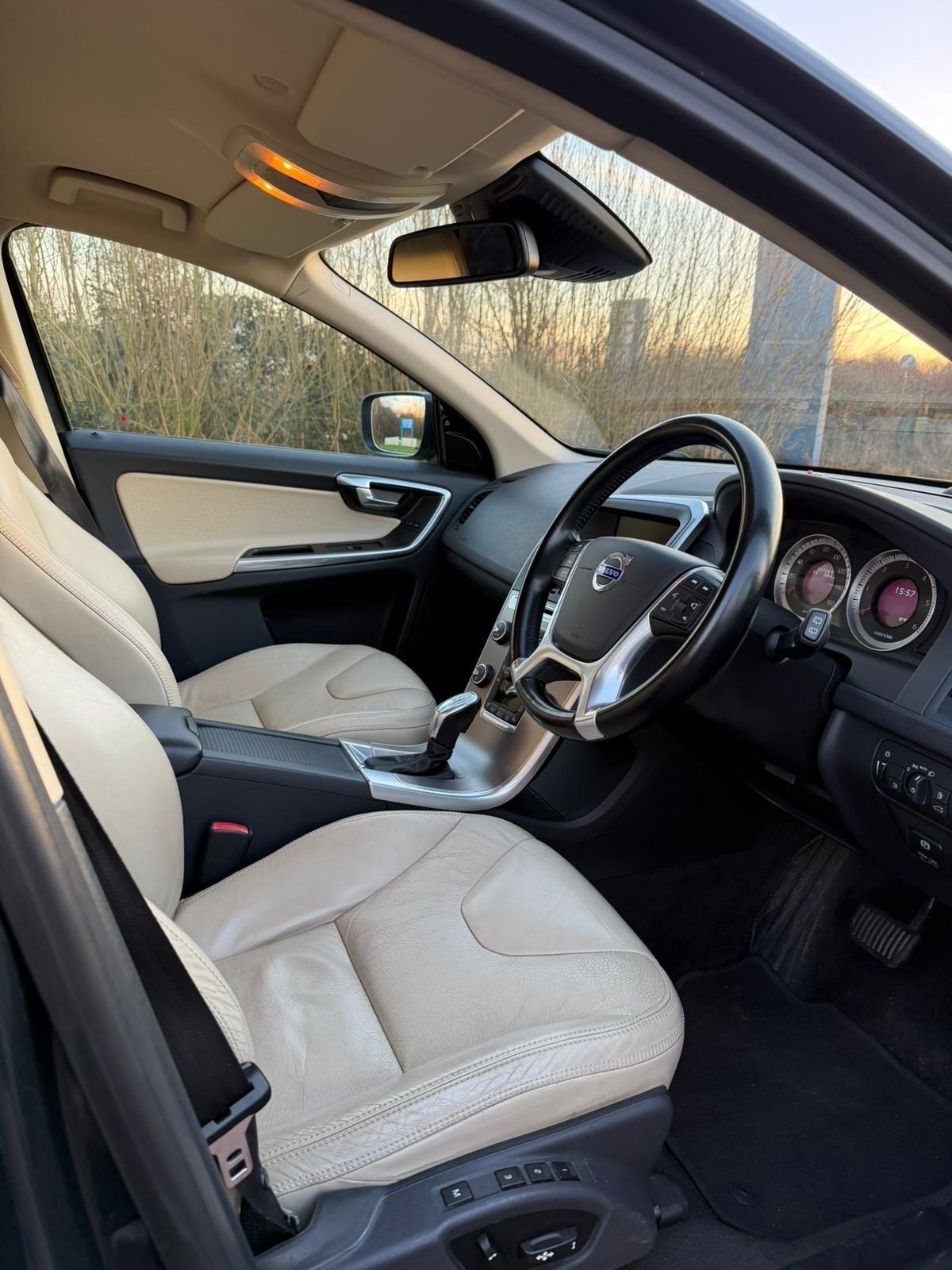 Used Volvo XC60 2013 for sale - 77229402: Photo 13