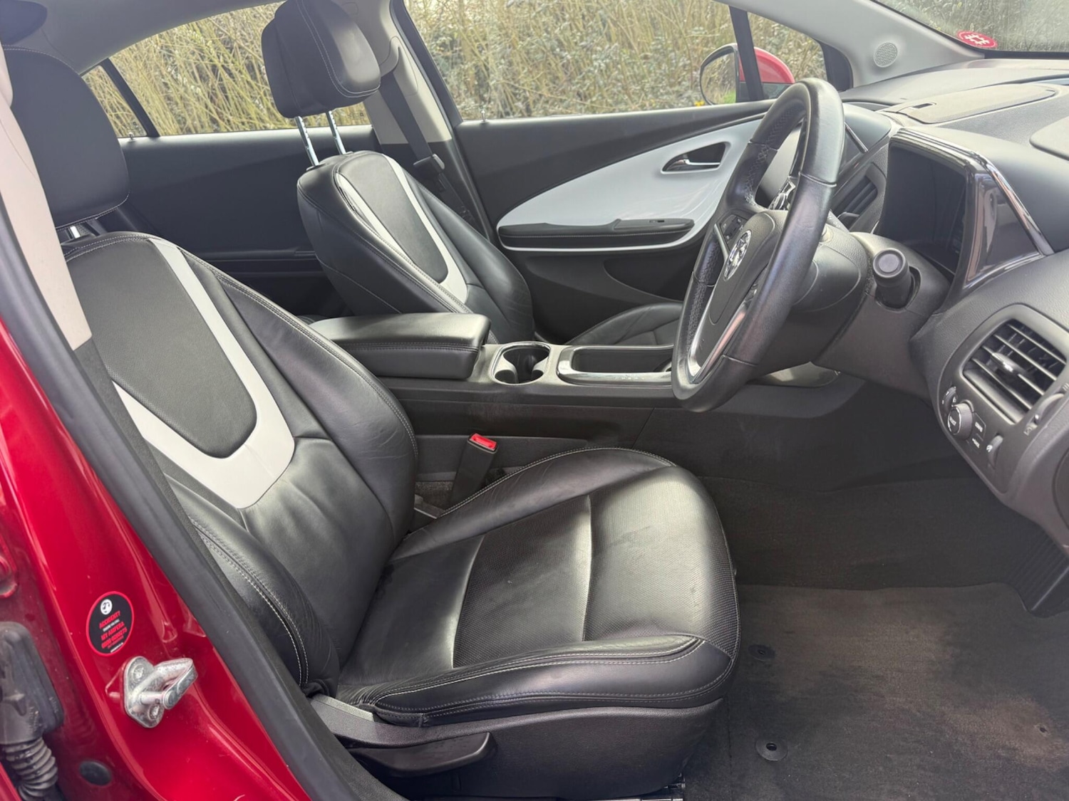 Used Vauxhall Ampera 2015 for sale - 77893081: Photo 11