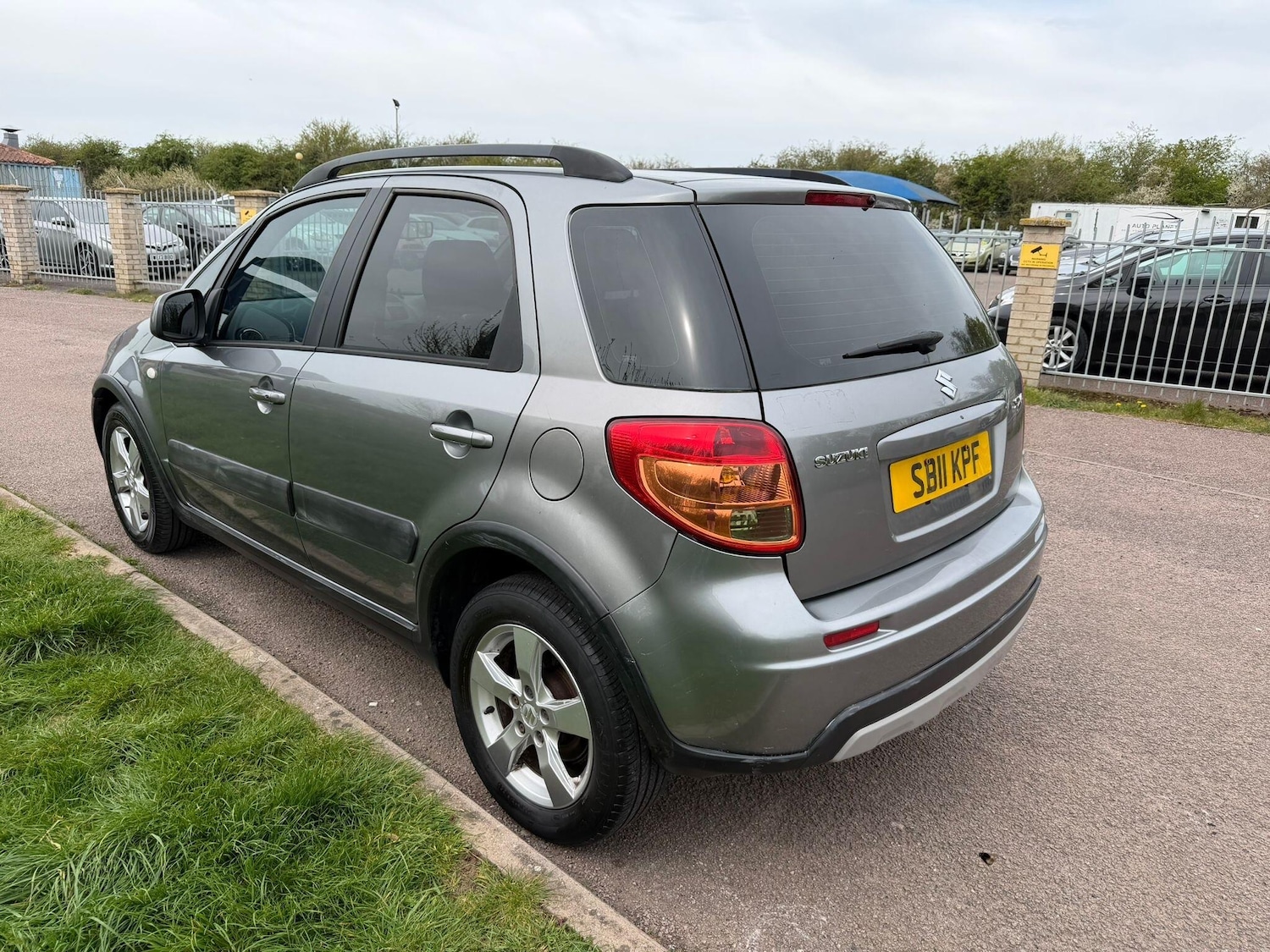 Used Suzuki SX4 2011 for sale - 78185065: Photo 4