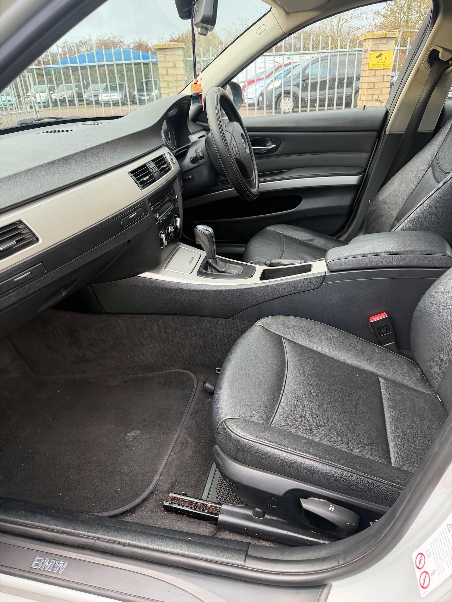 Used BMW 3 Series 2011 for sale - 76849580: Photo 14