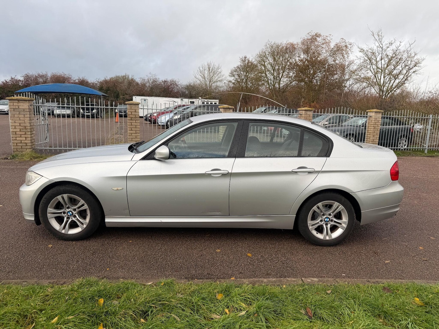 Used BMW 3 Series 2011 for sale - 76849580: Photo 5