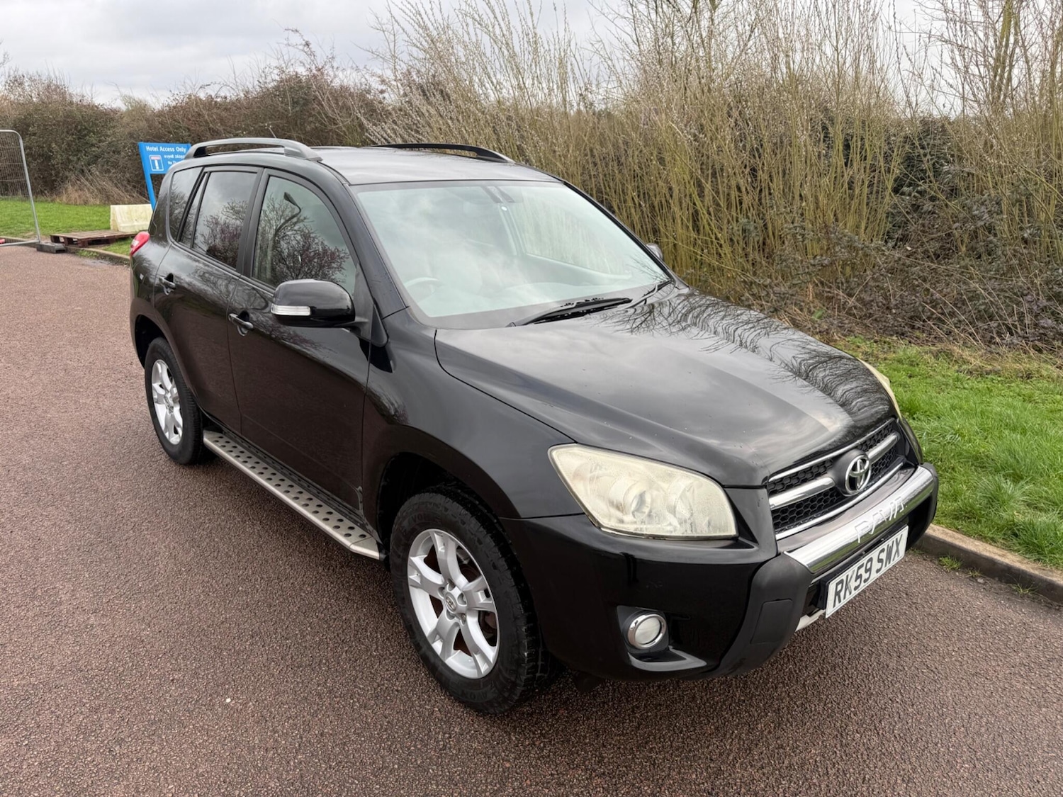 Used Toyota RAV4 2010 for sale - 77705225: Photo 1