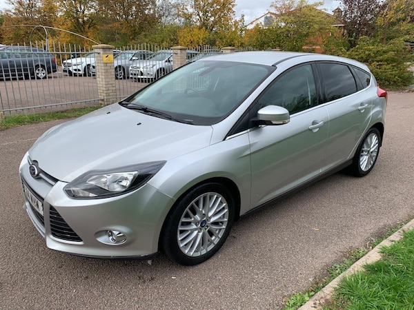 Used Ford Focus 2014 for sale - 76214571: Photo 3