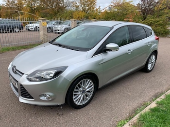 Used Ford Focus 2014 for sale - 76214571: Photo 3