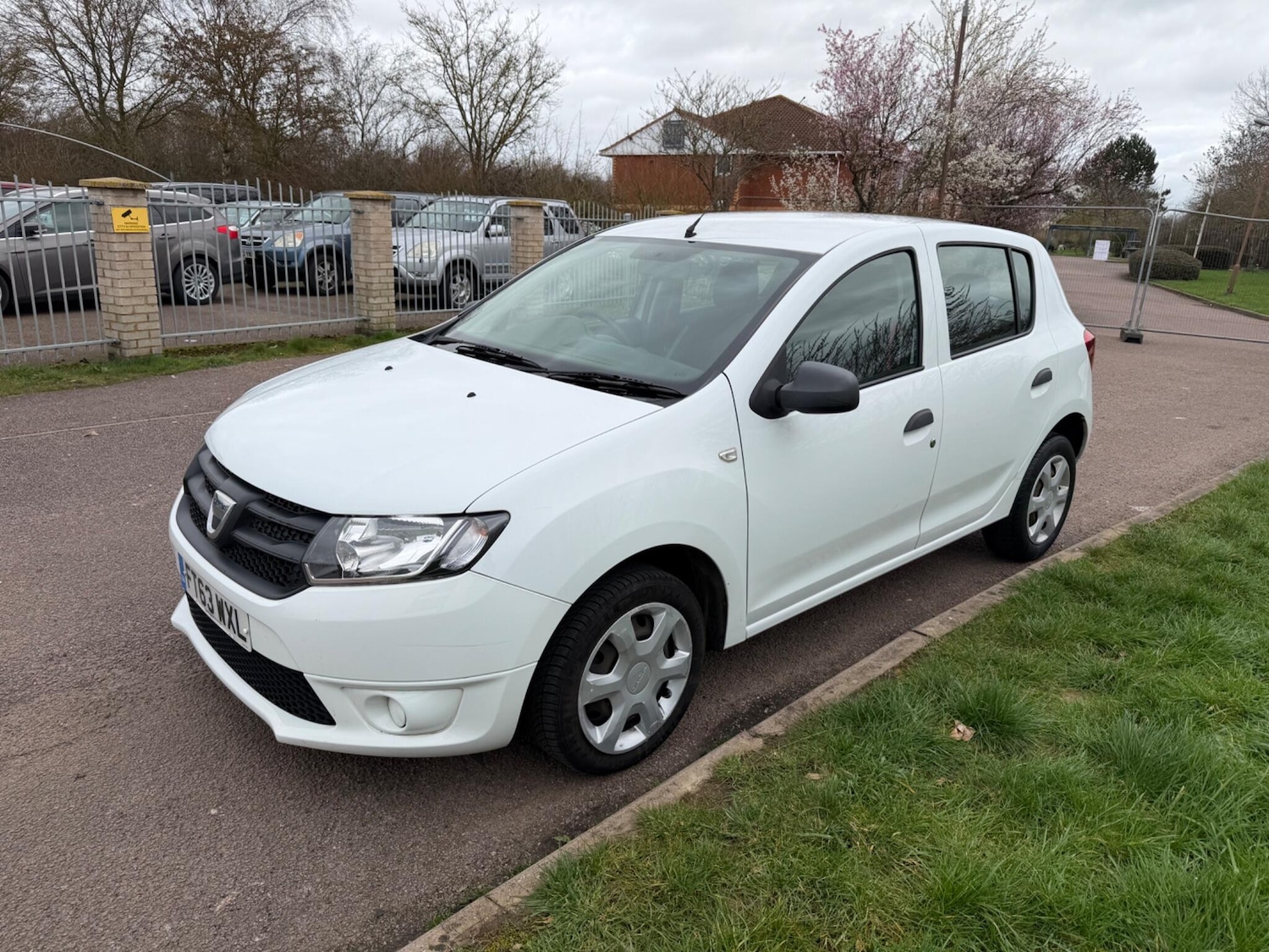 Used Dacia Sandero for sale - 77683495: Photo 3