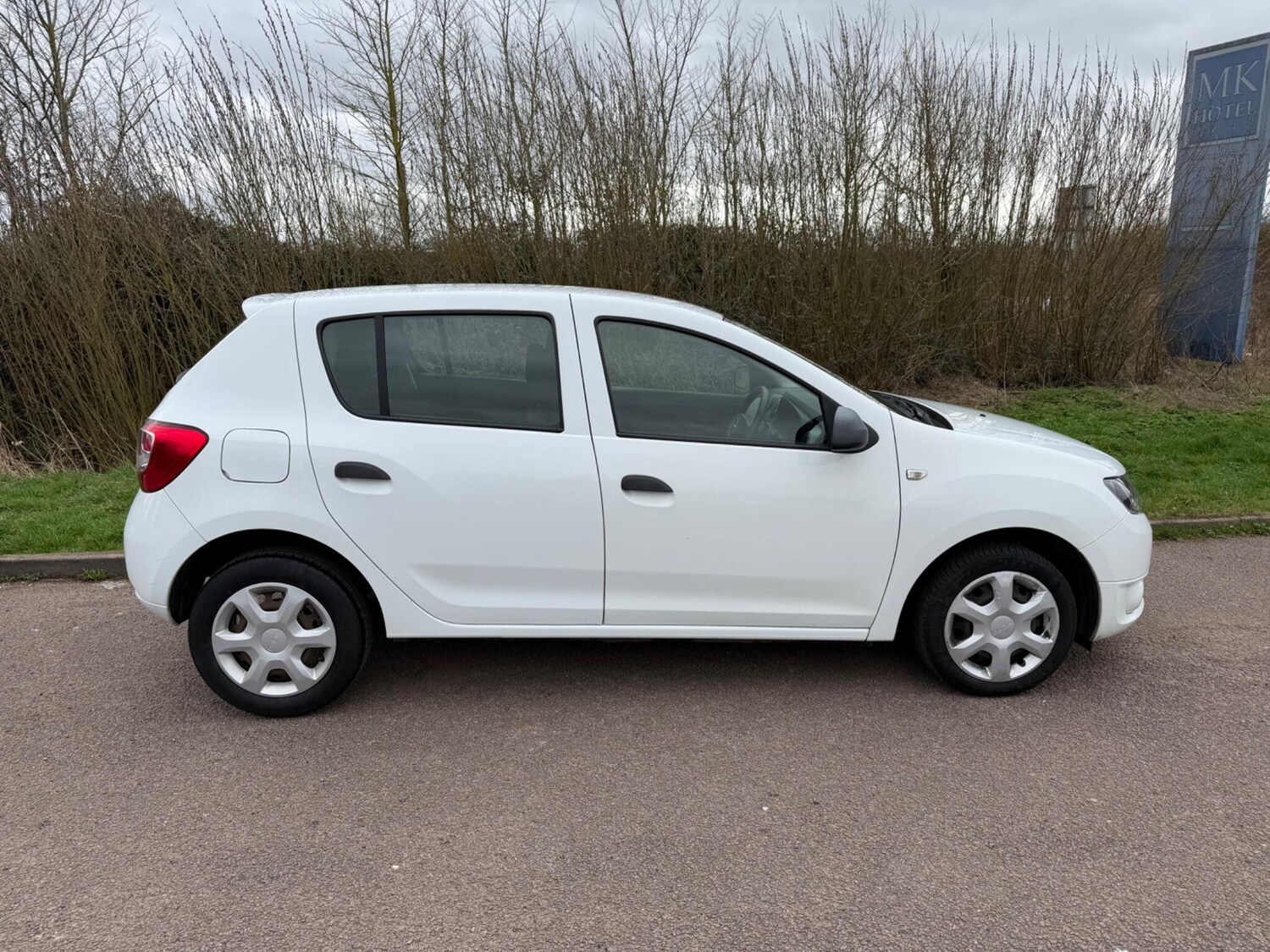 Used Dacia Sandero for sale - 77683495: Photo 8