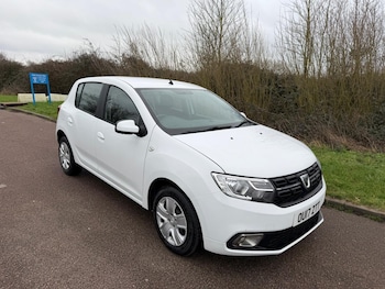 Used Dacia Sandero 2017 for sale - 77510664: Photo