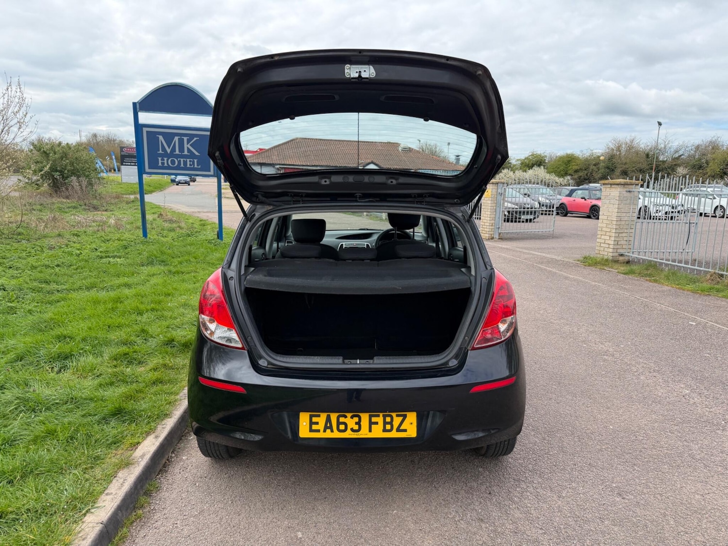 Used Hyundai i20 2013 for sale - 78086498: Photo 19