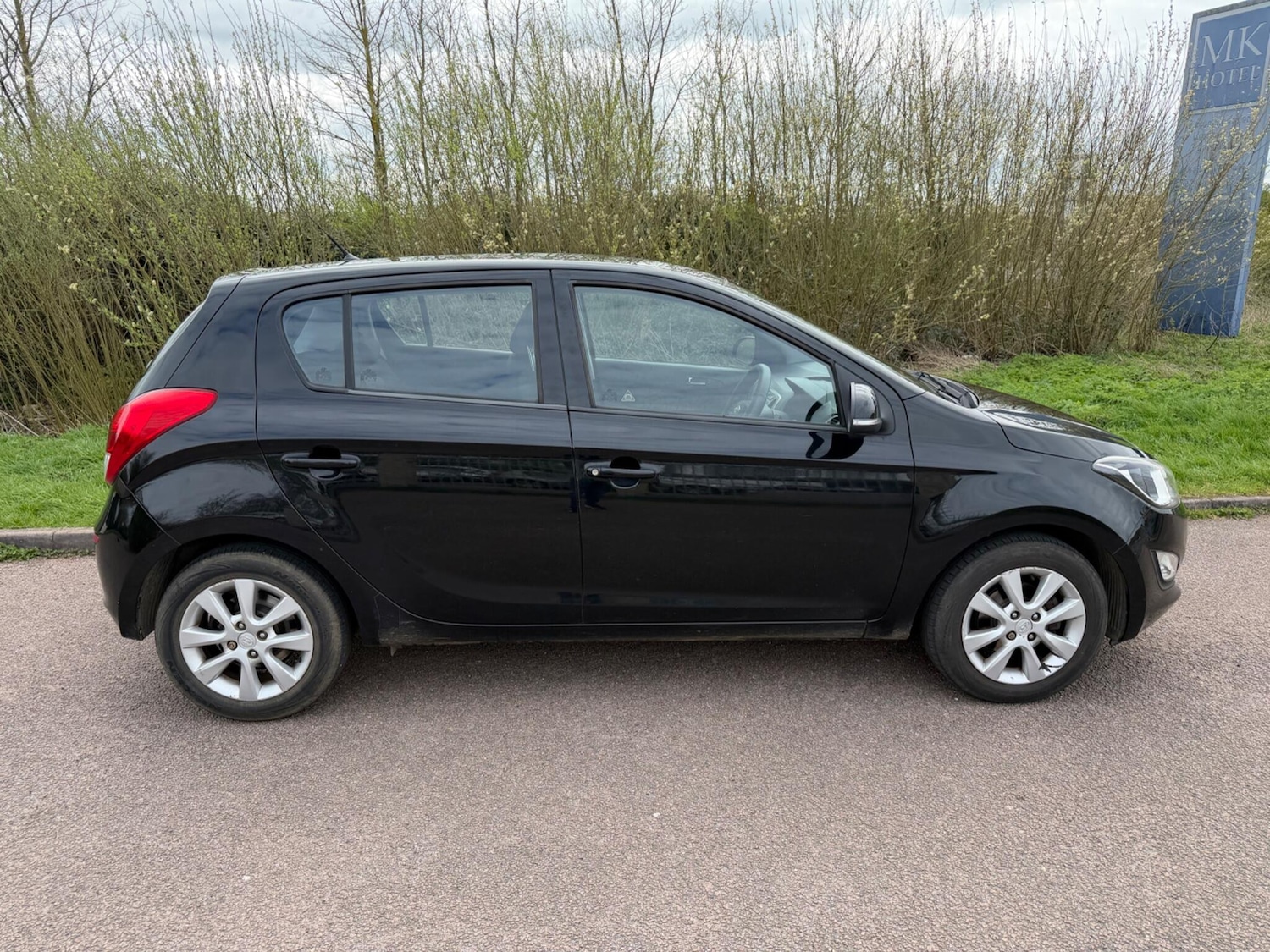 Used Hyundai i20 2013 for sale - 78086498: Photo 8