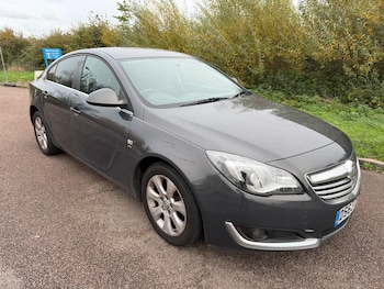 Vauxhall - Insignia