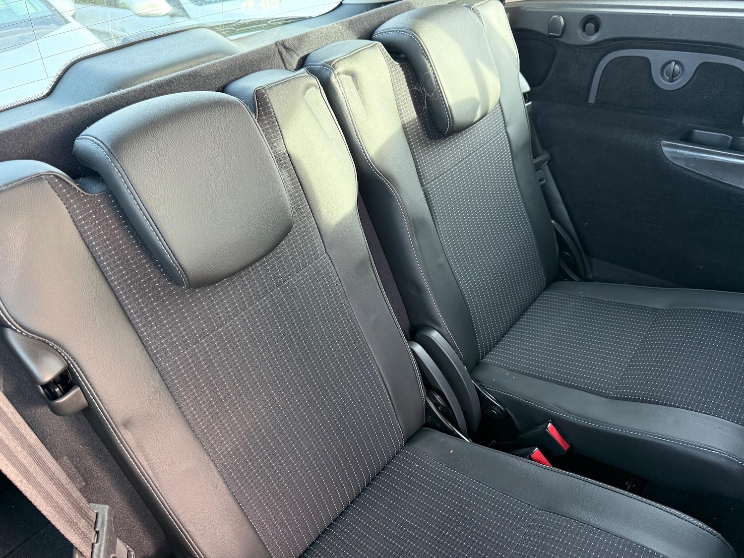 Used Renault Grand Scenic 2014 for sale - 77120440: Photo 17