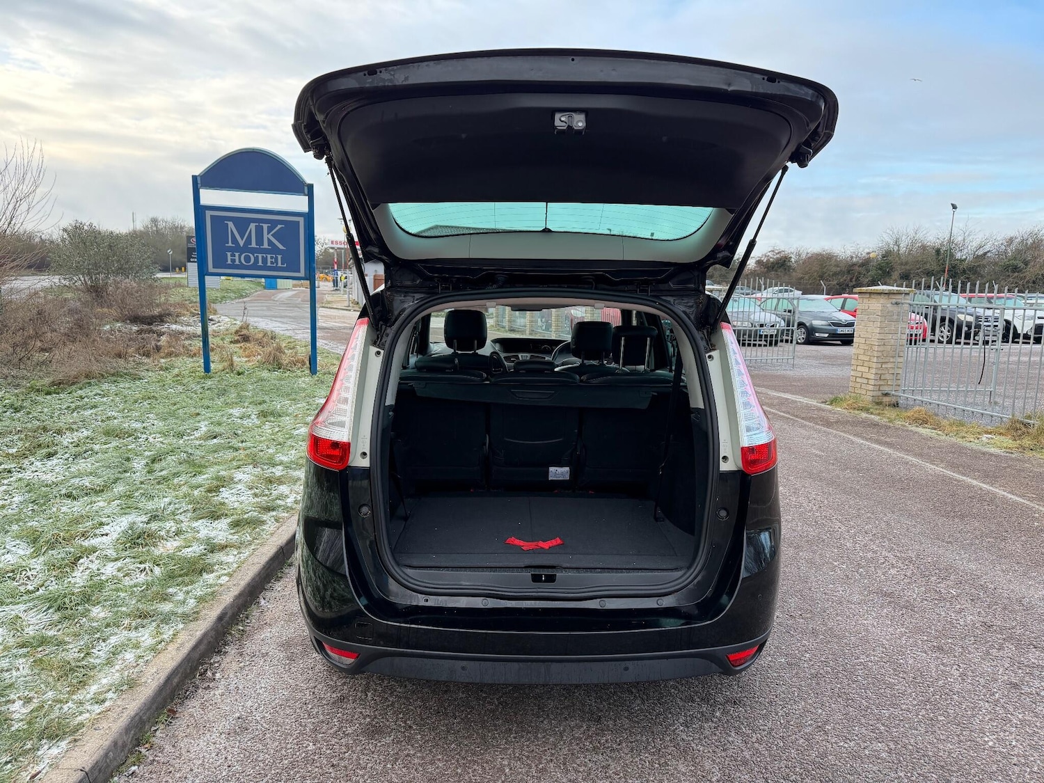 Used Renault Grand Scenic 2014 for sale - 77120440: Photo 20