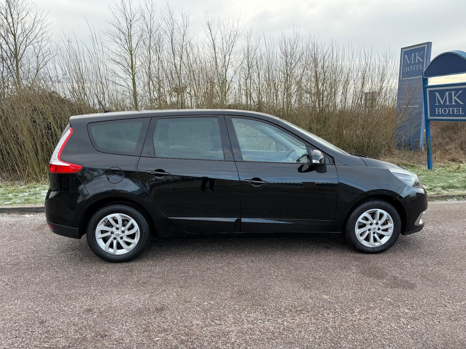 Used Renault Grand Scenic 2014 for sale - 77120440: Photo 8