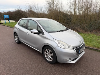 2013 (63) - 1.2 VTi Active 5dr