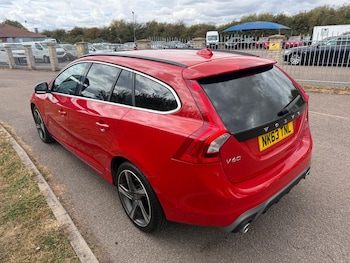 Used Volvo V60 2013 for sale - 79590444: Photo