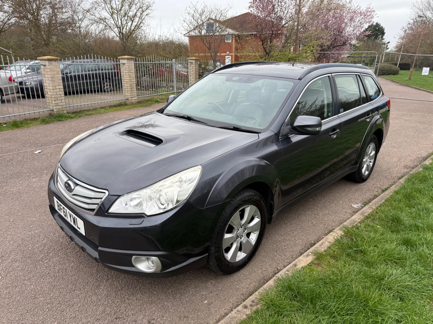 Used Subaru Outback 2012 for sale - 77882637: Photo 3