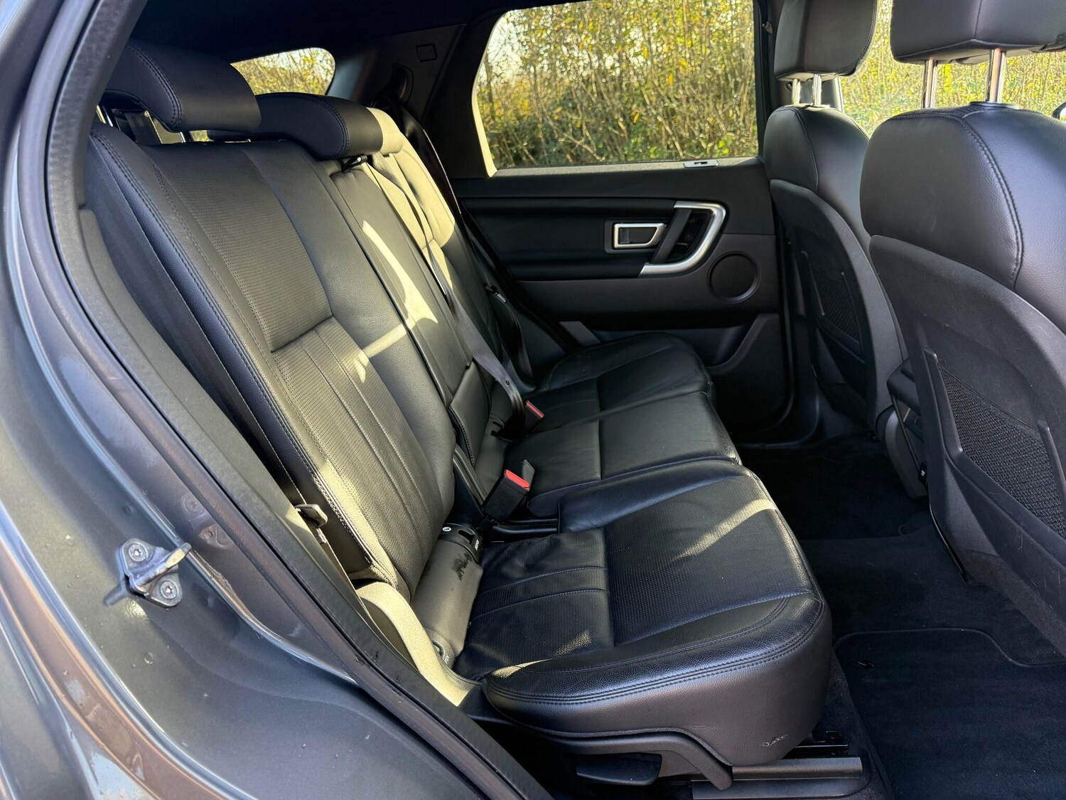 Used Land Rover Discovery Sport 2018 for sale - 76607972: Photo 16