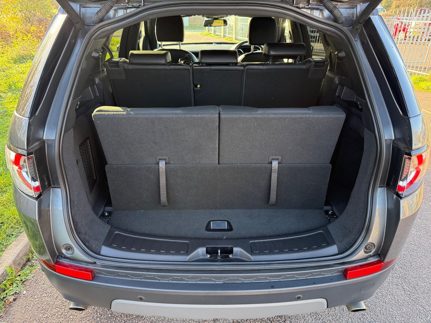 Used Land Rover Discovery Sport 2018 for sale - 76607972: Photo 19