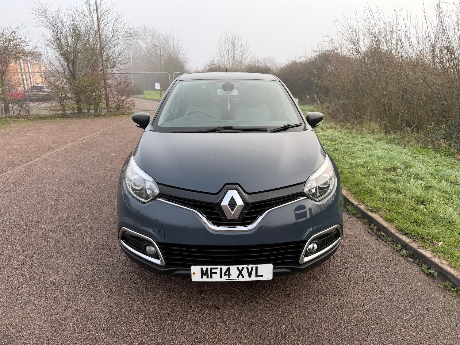Used Renault Captur 2014 for sale - 77015419: Photo 2