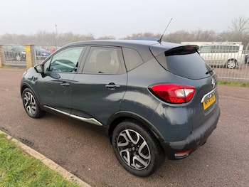 Used Renault Captur 2014 for sale - 77015419: Photo