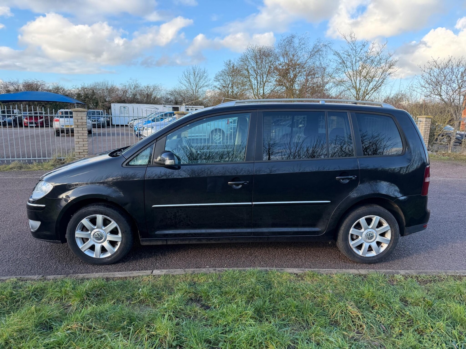 Used Volkswagen Touran 2019 for sale - 77359106: Photo 5