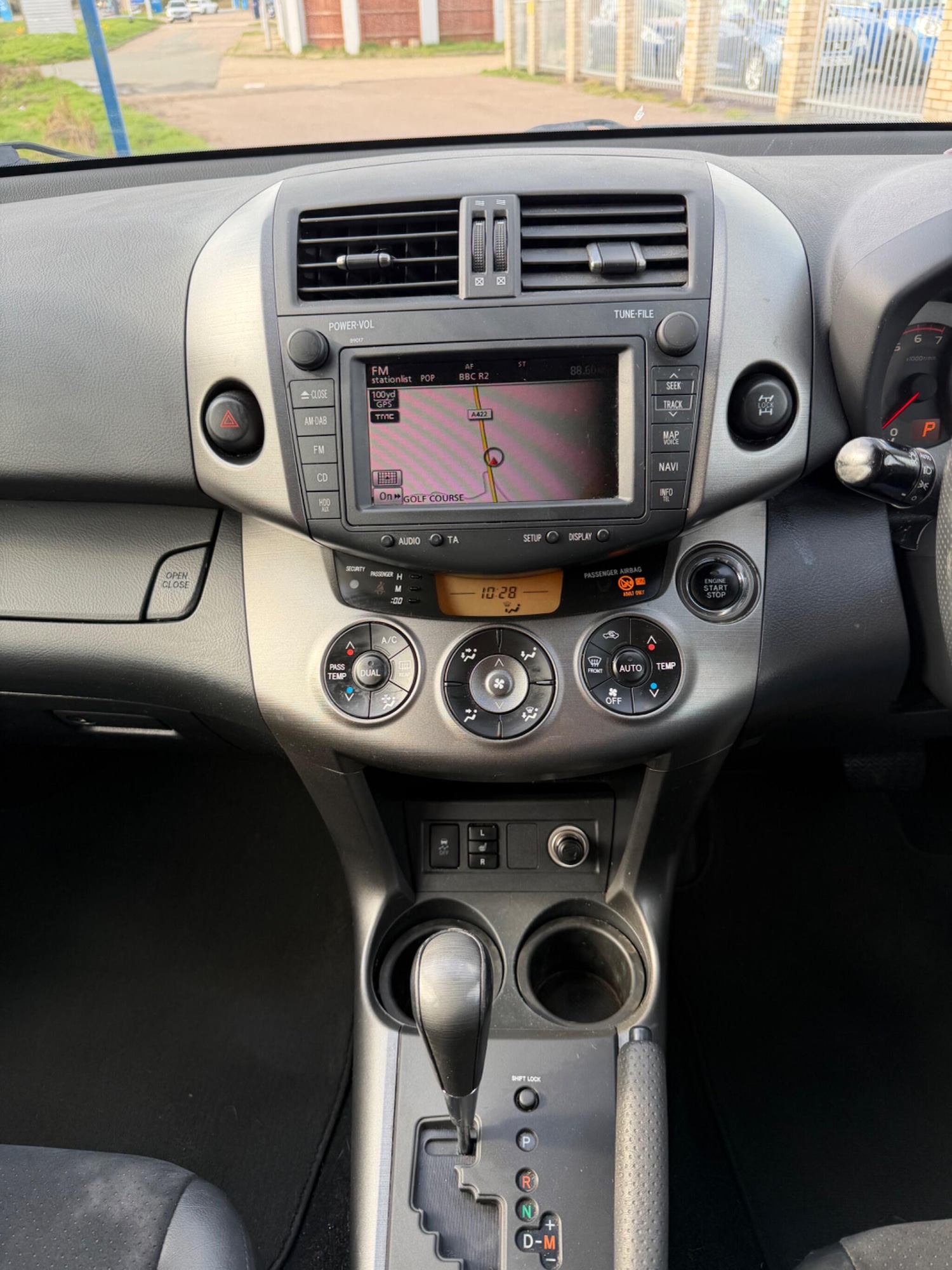 Used Toyota RAV4 2011 for sale - 77892842: Photo 13