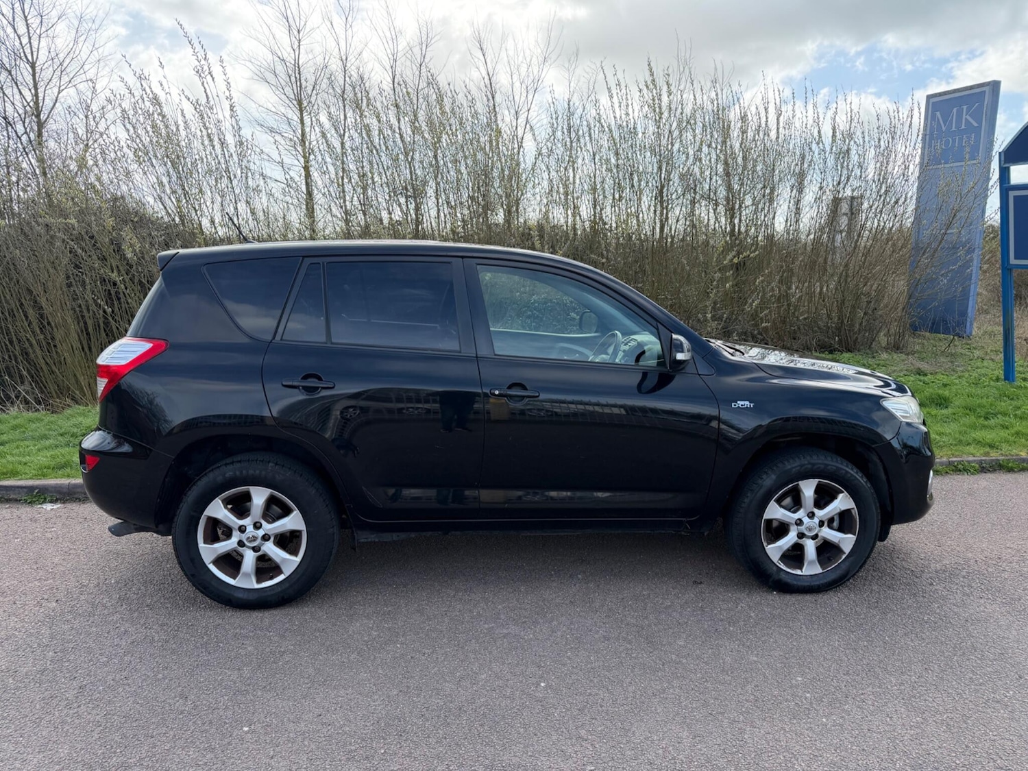 Used Toyota RAV4 2011 for sale - 77892842: Photo 8