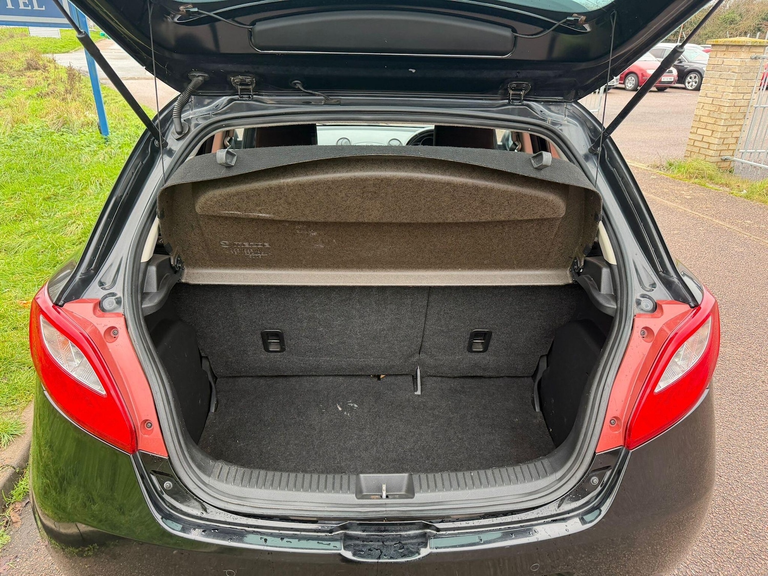 Used Mazda Mazda2 2009 for sale - 76728539: Photo 16