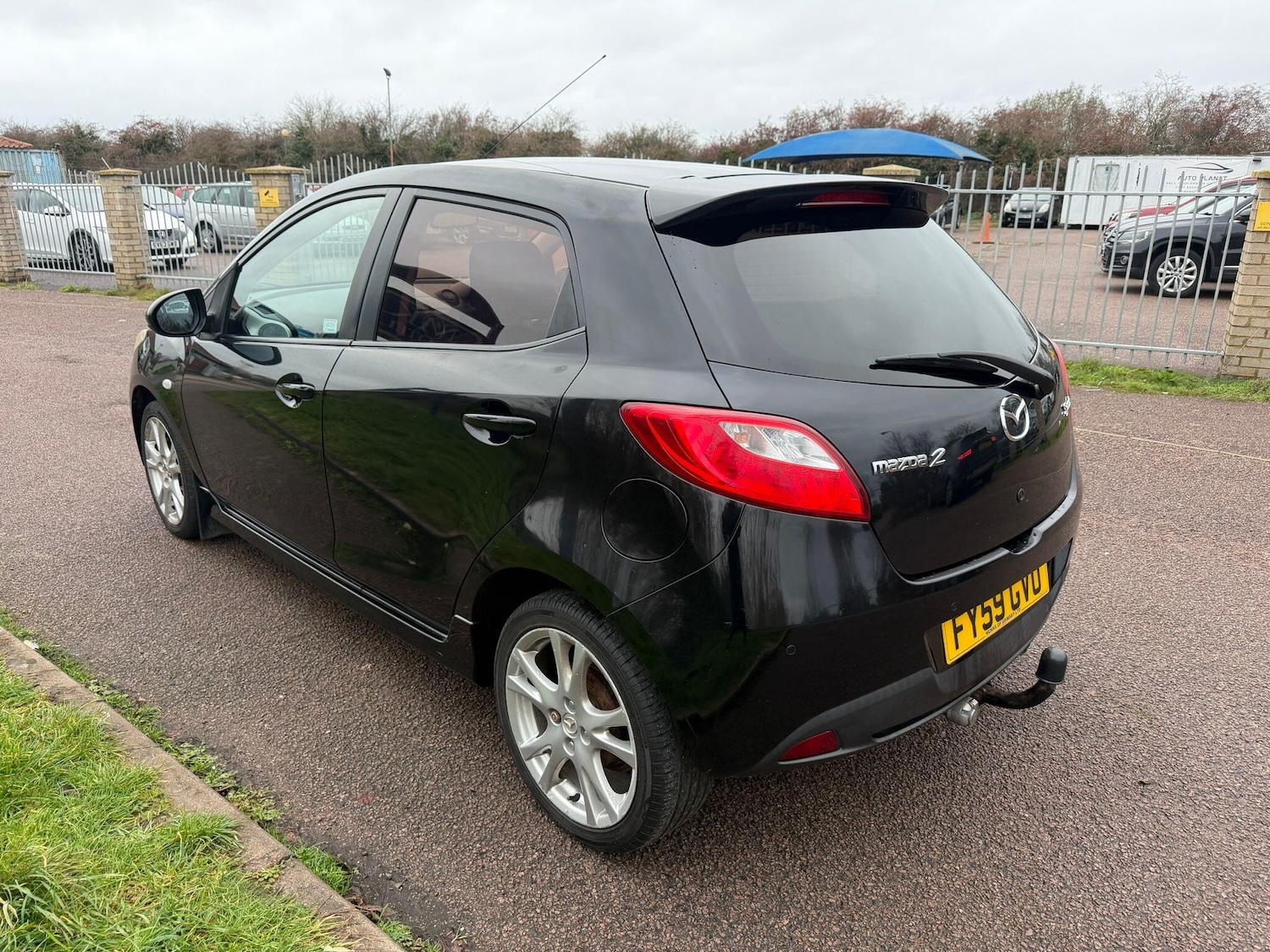 Used Mazda Mazda2 2009 for sale - 76728539: Photo 4