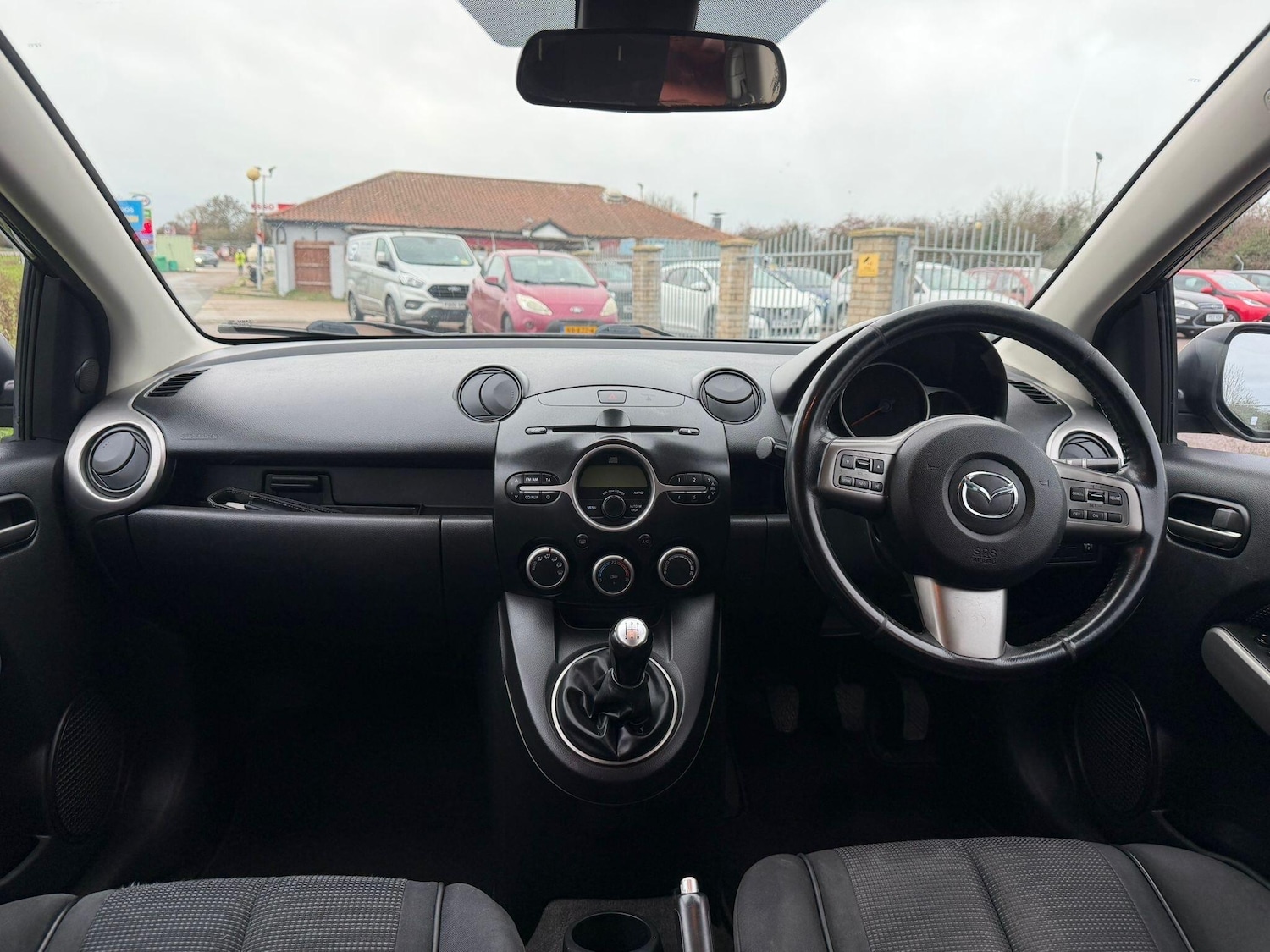 Used Mazda Mazda2 2009 for sale - 76728539: Photo 9