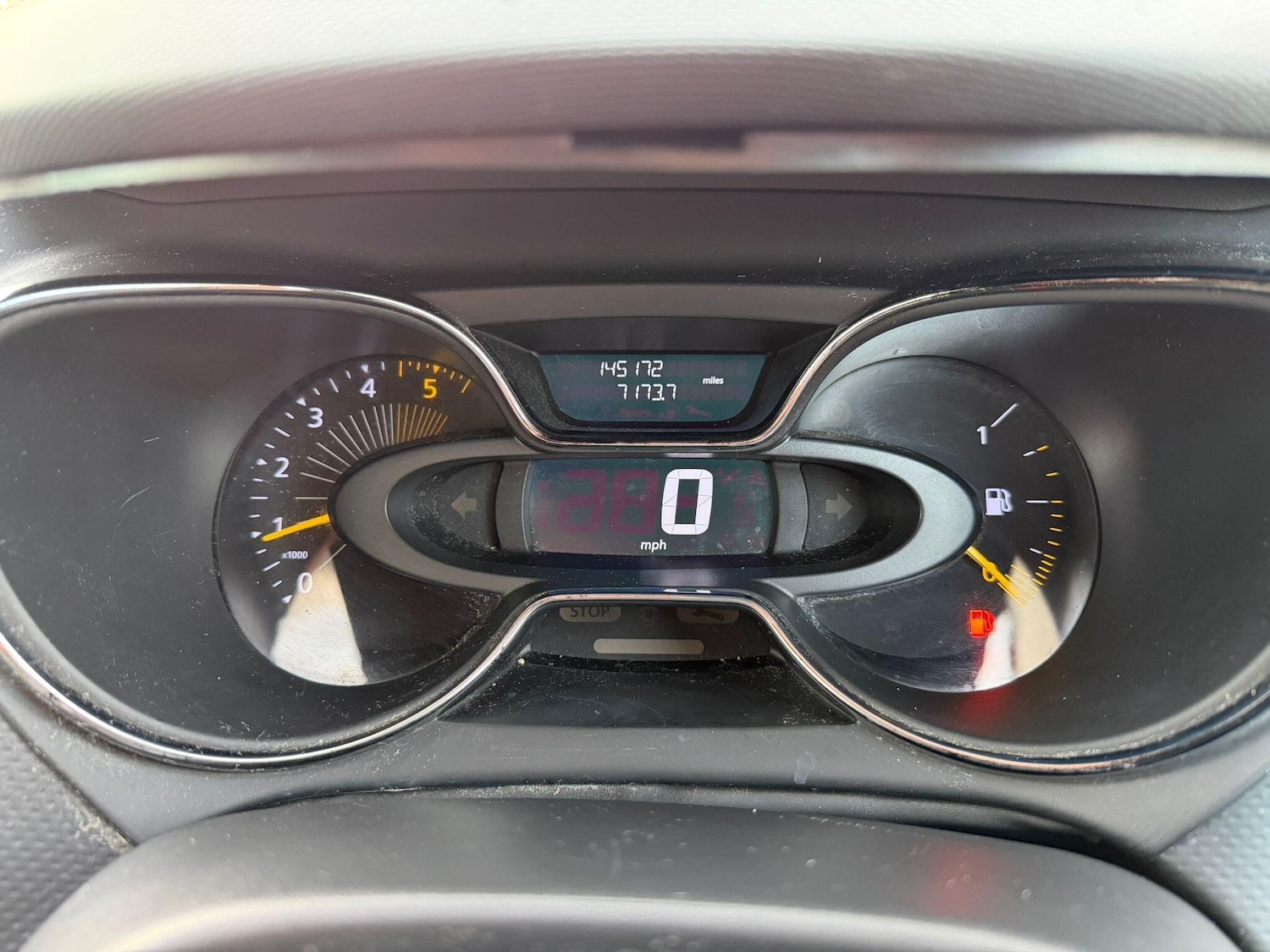 Used Renault Captur for sale - 77215987: Photo 10