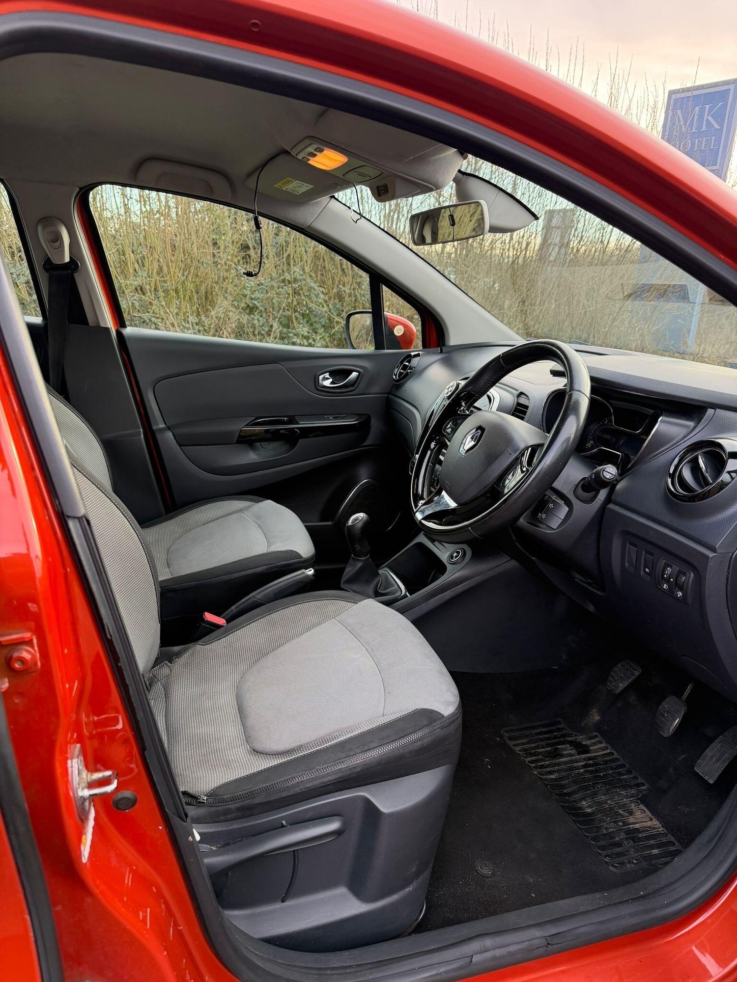 Used Renault Captur for sale - 77215987: Photo 13