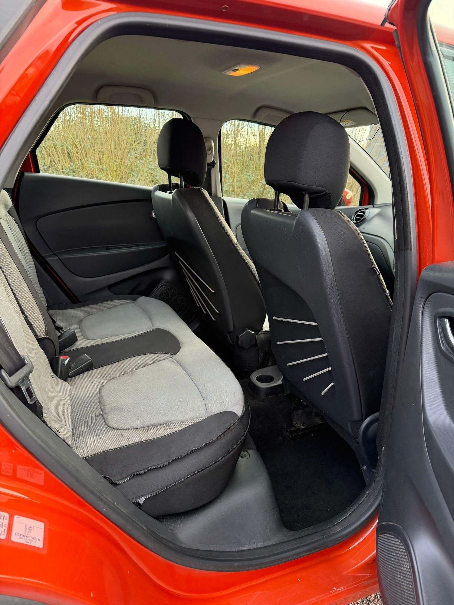 Used Renault Captur for sale - 77215987: Photo 15