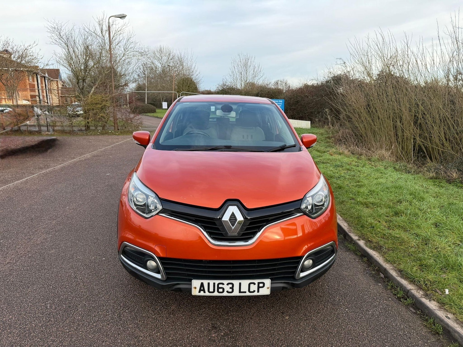Used Renault Captur for sale - 77215987: Photo 2
