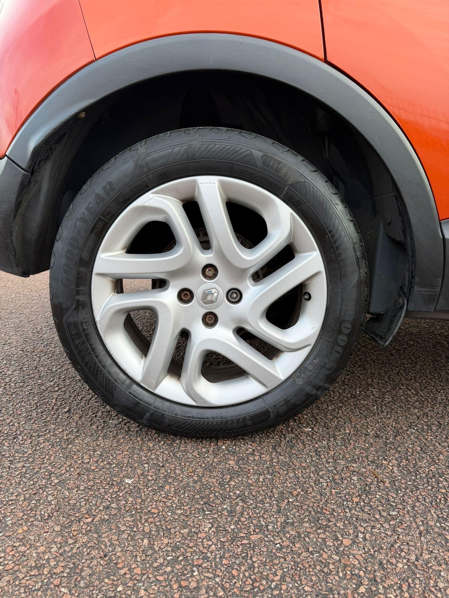 Used Renault Captur for sale - 77215987: Photo 22