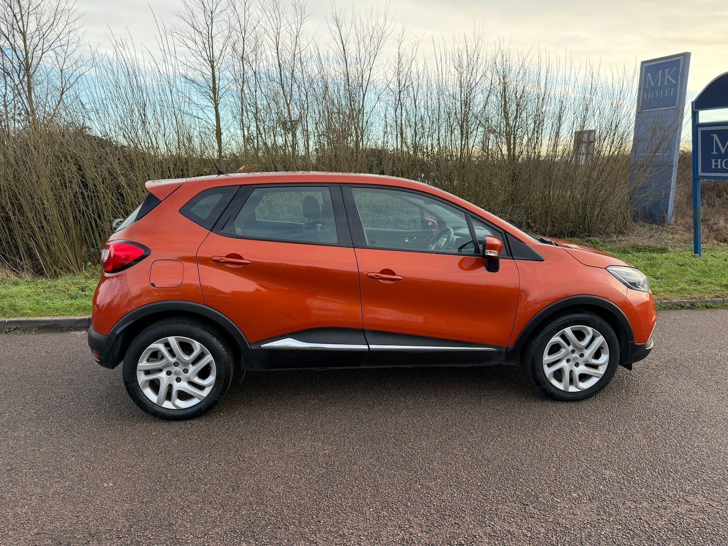 Used Renault Captur for sale - 77215987: Photo 8