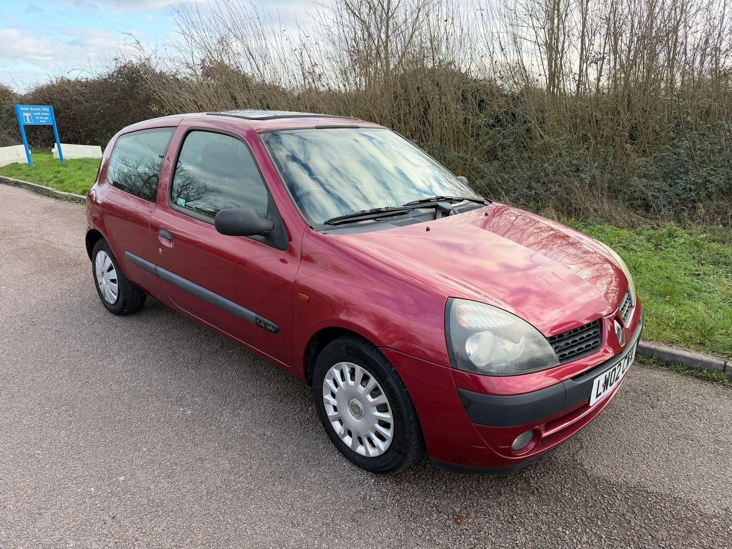 Used Renault Clio 2002 for sale - 77143823: Photo 1